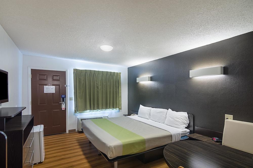 Studio Inn Extended Stay Oklahoma City Airport By Oyo エクステリア 写真