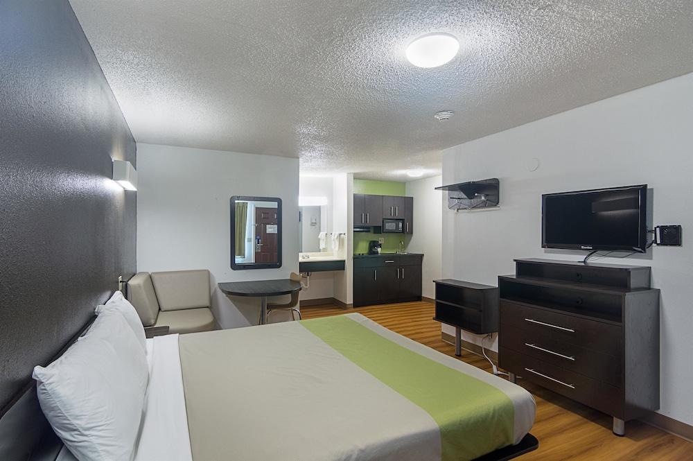 Studio Inn Extended Stay Oklahoma City Airport By Oyo エクステリア 写真