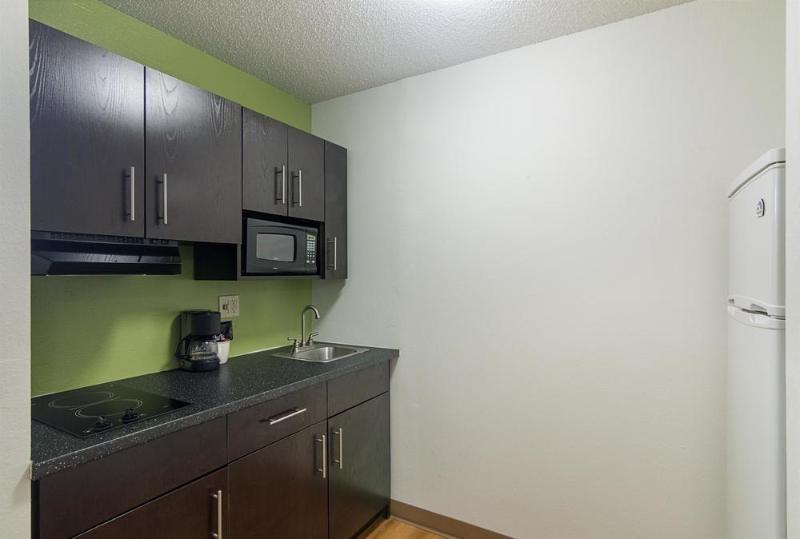 Studio Inn Extended Stay Oklahoma City Airport By Oyo エクステリア 写真
